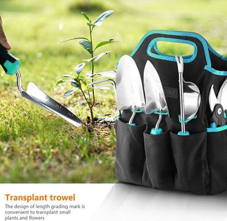 Un pack d'outils à main de jardin disponibles
