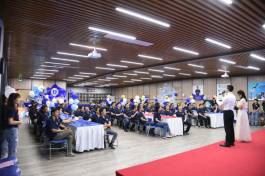 Le fondateur de Rhinoceros raconte son histoire d'entrepreneuriat et son pers...