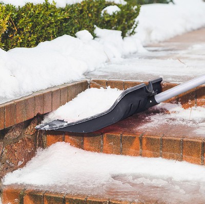 black snow shovle black snow shovle